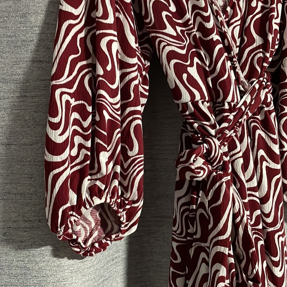 Ava & Viv - (NWT) Balloon Sleeve Belted Midi Dress - Picture 3 of 14